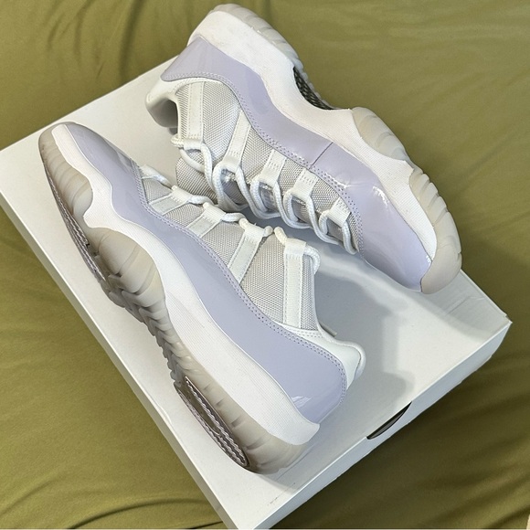 Woman’s Nike Air Jordan 11 Retro Low ‘Pure Violet’ - Picture 5 of 6